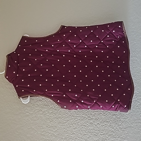 Maroon colored polka dot vest - Picture 2 of 5